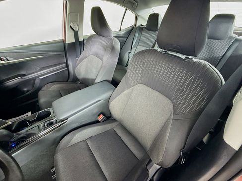 Used 2025 Toyota Camry LE image 25