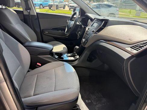 Used 2018 Hyundai Santa Fe Sport FWD image 25