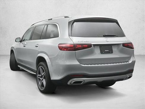 New 2026 Mercedes-Benz GLS 450 4MATIC image 3