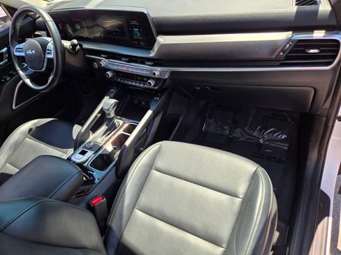 Used 2024 Kia Telluride S FWD image 22