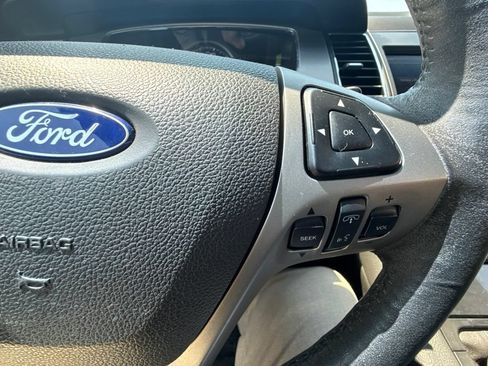 Used 2013 Ford Taurus SHO AWD/4WD image 21