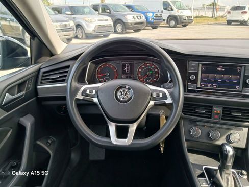 Used 2019 Volkswagen Jetta S w/ Driver Assistance Package image 25