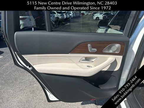 Certified 2025 Mercedes-Benz GLS 450 4MATIC image 27