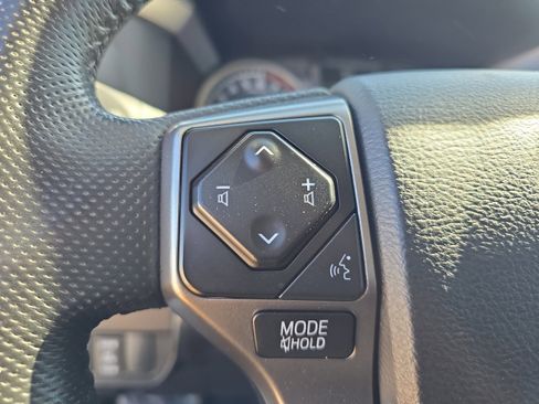 Used 2023 Toyota Tacoma 4x4 Double Cab image 21