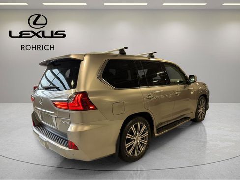 Used 2016 Lexus LX 570 4WD image 5