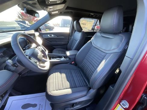 New 2026 Ford Explorer ST-Line w/ ST-Line Street Pack AWD/4WD image 11