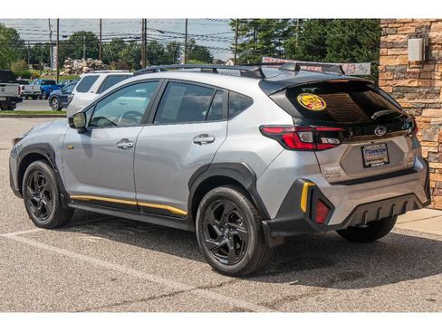 Used 2024 Subaru Crosstrek 2.5i Sport AWD/4WD image 5