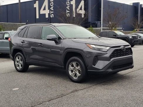 Used 2023 Toyota RAV4 XLE AWD/4WD image 1
