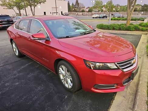 Used 2015 Chevrolet Impala LT FWD image 2