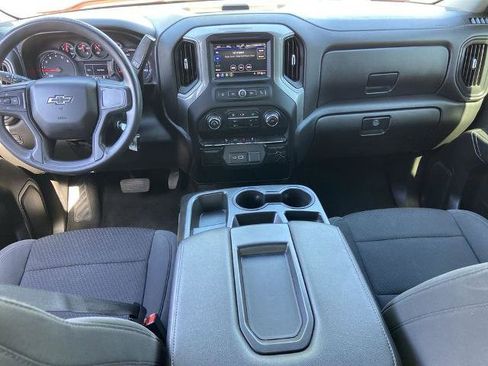 Used 2021 Chevrolet Silverado 1500 Custom Trail Boss image 14