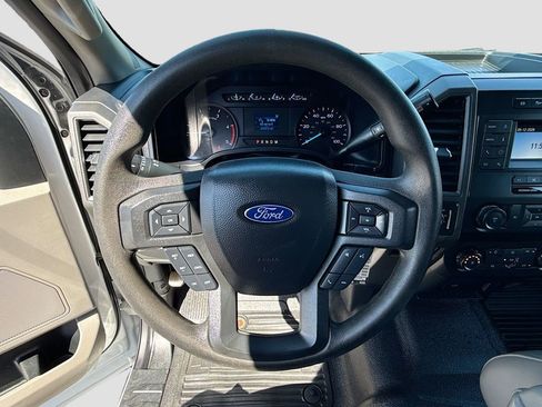 Used 2020 Ford F550 4x4 Crew Cab Super Duty image 13