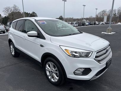 Used 2019 Ford Escape SE