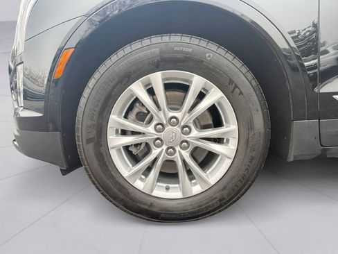 Used 2025 Cadillac XT5 Luxury w/ LPO, Floor Liner Package image 9