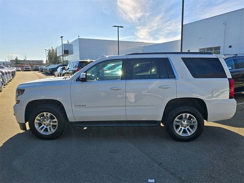 Used 2020 Chevrolet Tahoe LT w/ Luxury Package image 35