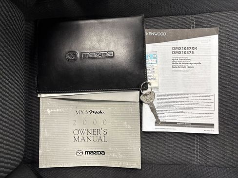 Used 2000 MAZDA MX-5 Miata image 48