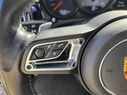Used 2020 Porsche Macan S image 22