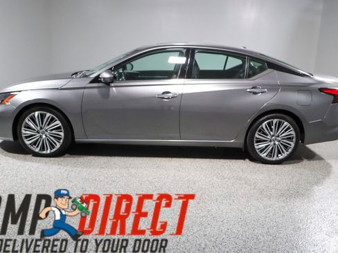 Used 2023 Nissan Altima 2.5 SL image 10