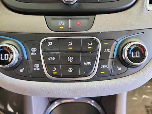 Used 2025 Chevrolet Malibu LT FWD image 25