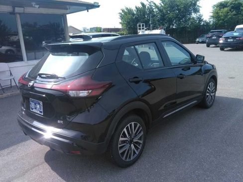 Used 2024 Nissan Kicks SR FWD image 4