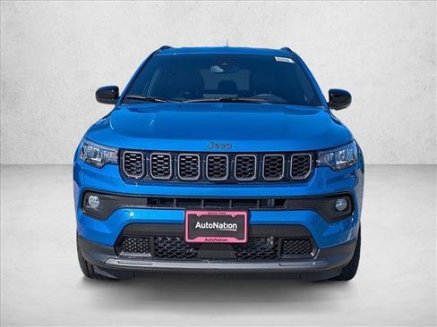 New 2026 Jeep Compass Latitude image 2
