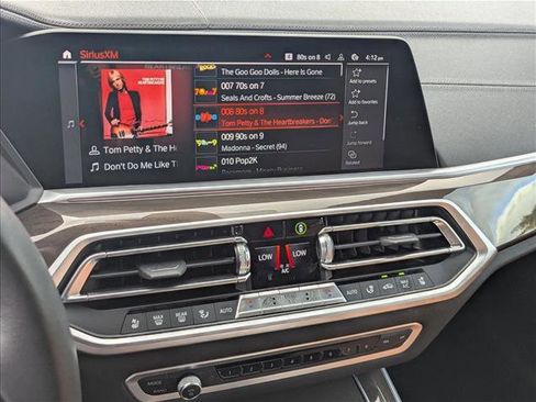 Certified 2022 BMW X5 sDrive40i w/ Luxury Seating Package image 14