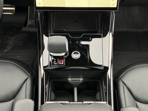 New 2026 Land Rover Range Rover Sport Dynamic SE image 15