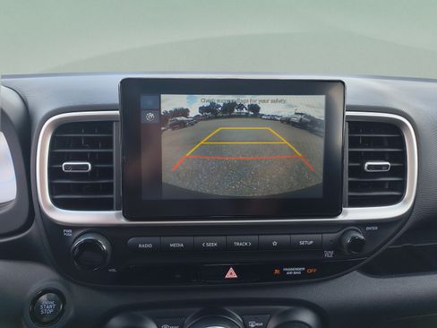 New 2026 Hyundai Venue SEL FWD image 23