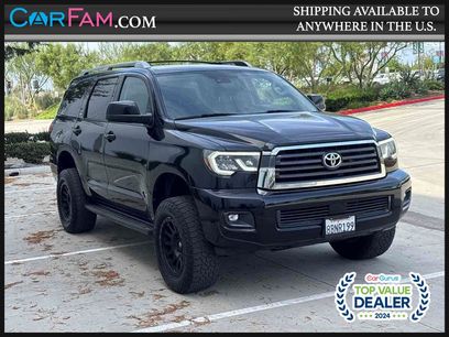 Used 2018 Toyota Sequoia SR5 w/ Carpet Cargo Mat Package
