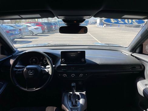 Certified 2024 Honda HR-V Sport image 10