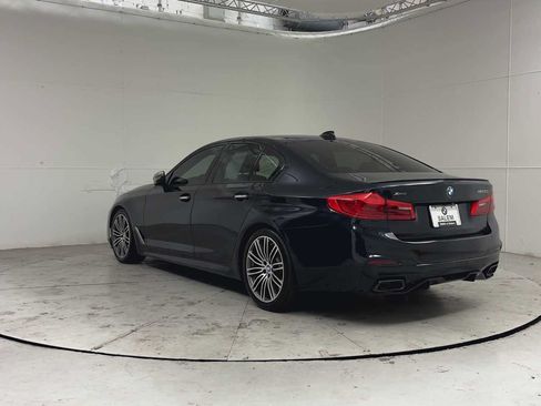 Used 2018 BMW M550i xDrive AWD/4WD image 2