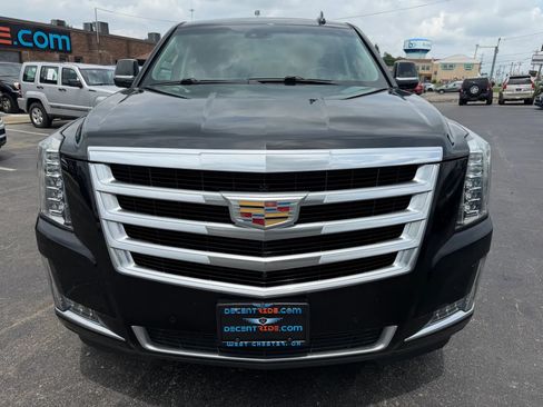Used 2020 Cadillac Escalade ESV Luxury AWD/4WD image 8