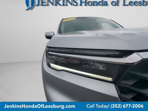 Certified 2025 Honda Pilot EX-L image 3