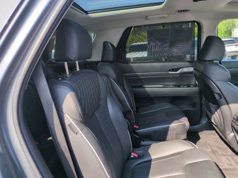 Used 2024 Hyundai Palisade Limited FWD image 31