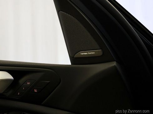 New 2026 BMW X5 xDrive40i w/ M Sport Package image 27