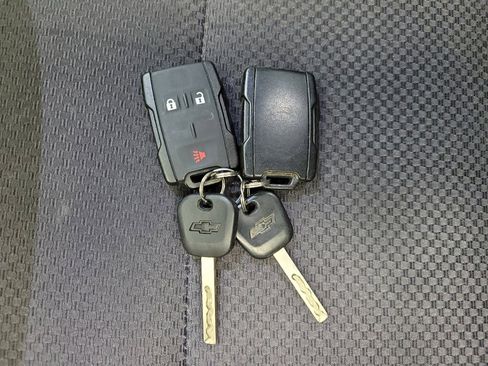 Used 2018 Chevrolet Silverado 1500 LT image 32