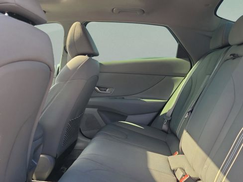 New 2026 Hyundai Elantra SEL Sport image 9