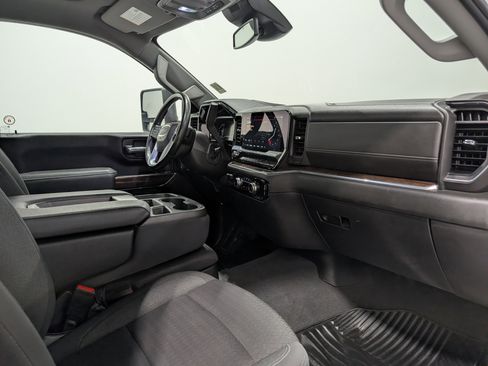 Used 2024 GMC Sierra 2500 SLE w/ SLE Convenience Package AWD/4WD image 18