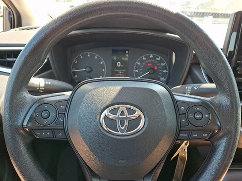 Used 2023 Toyota Corolla LE FWD image 18