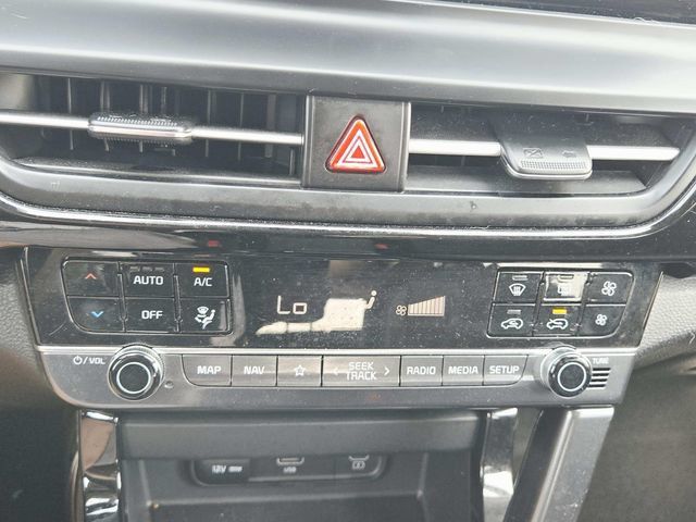 Used 2024 Kia Seltos S AWD/4WD image 25