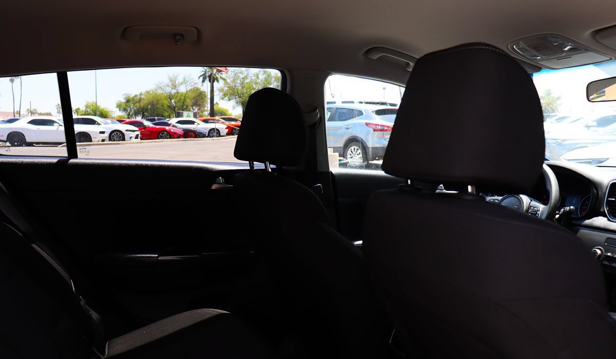 Used 2019 Kia Sportage LX FWD image 28