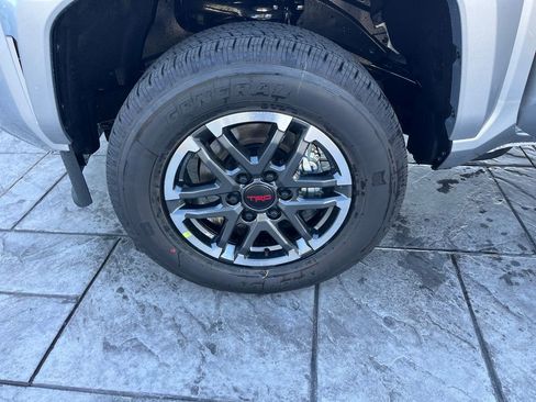 New 2025 Toyota Tacoma TRD Sport image 26