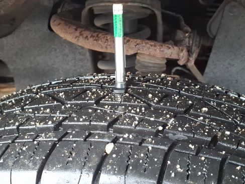 Used 2010 Toyota Tacoma Base image 10