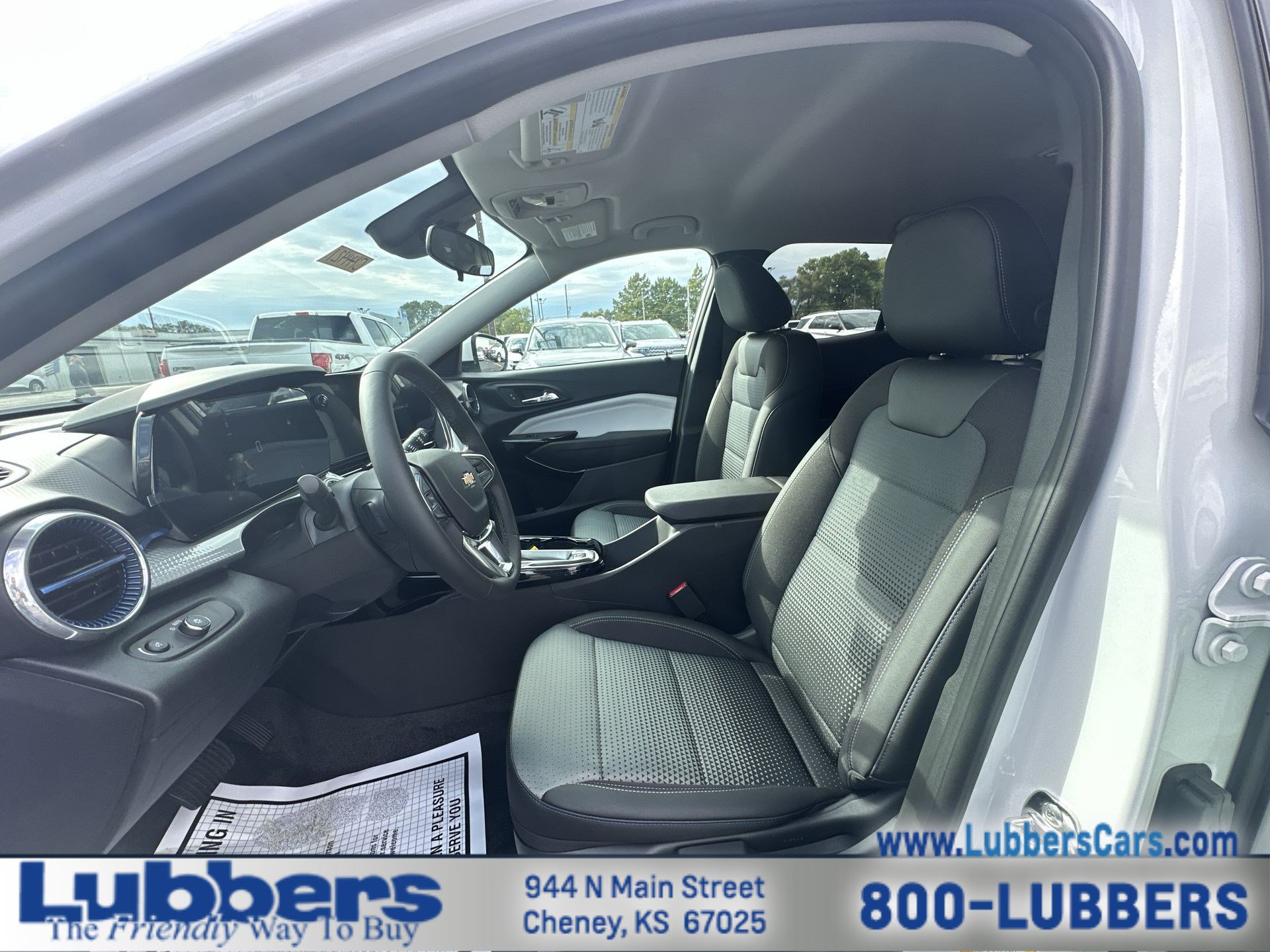 New 2026 Chevrolet Trax LT w/ Driver Confidence Package FWD image 11