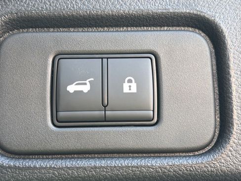 New 2026 Nissan Pathfinder SV AWD/4WD image 23