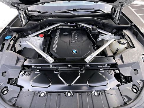 Used 2023 BMW X5 xDrive40i w/ M Sport Package image 30