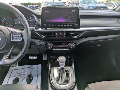 Certified 2022 Kia Forte GT-Line w/ GT-Line Premium Package FWD image 16