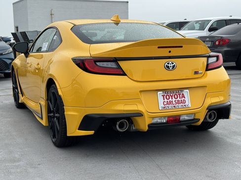 New 2026 Toyota GR86 YUZU Limited image 10