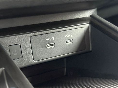 New 2026 Nissan Kicks SV w/ SV Premium Package image 31