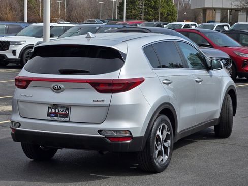 Used 2020 Kia Sportage LX image 11