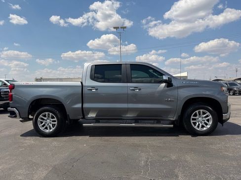 Used 2021 Chevrolet Silverado 1500 LT AWD/4WD image 4